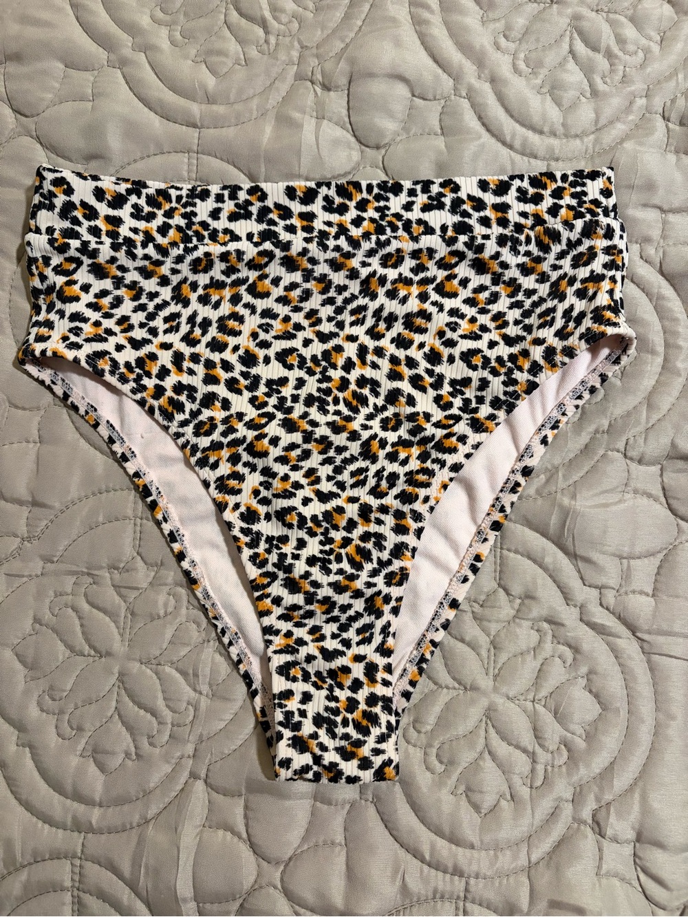 High-Rise, Cheeky Leopard Print Ribbed Bikini Bottoms